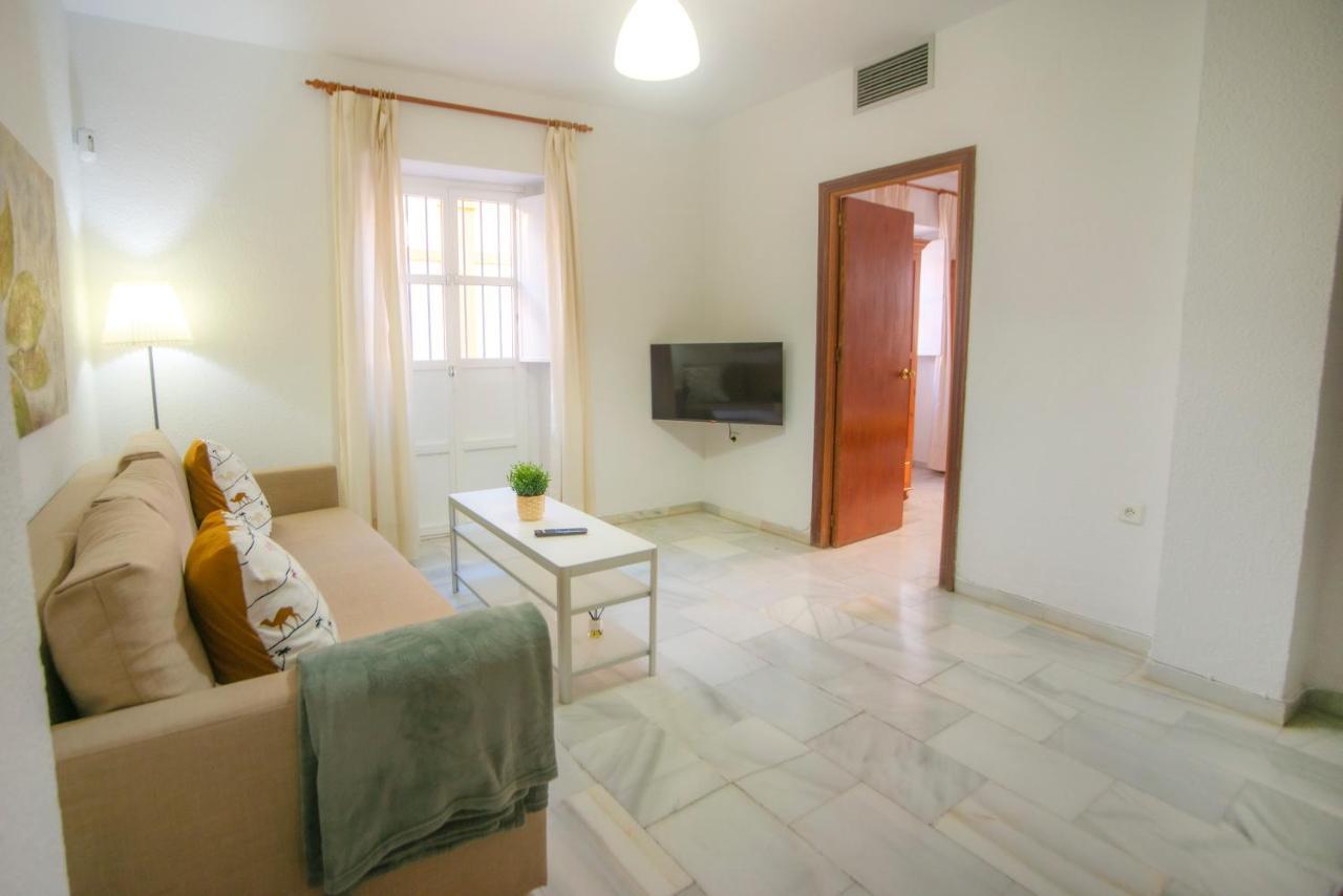 Apartment New Alfa Севилья Экстерьер фото